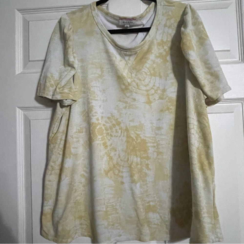 Andree by unit Top